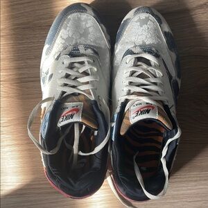 Nike Air Max Men's White and Blue Sneakers